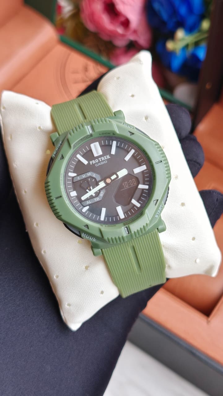 CASIO PRO TREK